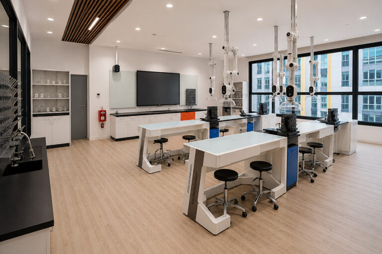 FIS_0001_Science Lab At Fortis International School Seri Kembangan Best IGCSE School In Malaysia 2