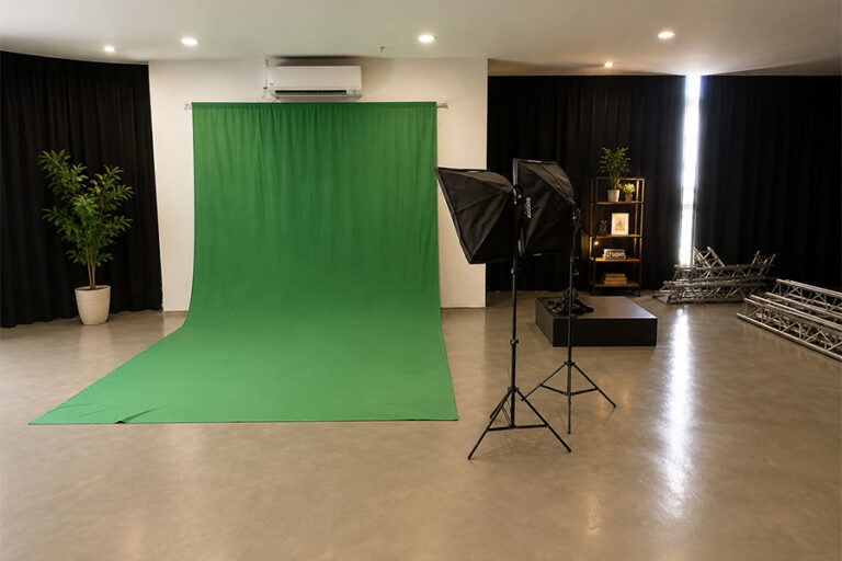 Fortis International School IGCSE_0004_Photography & Videography Studio 1